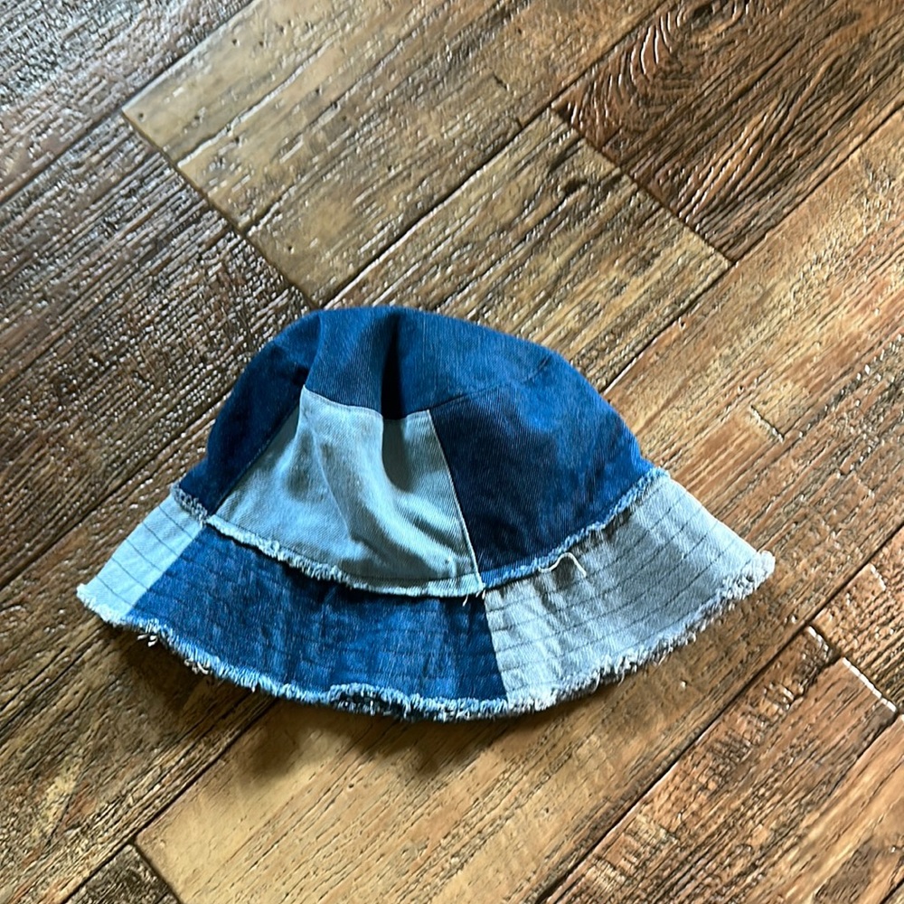 Denim bucket hat